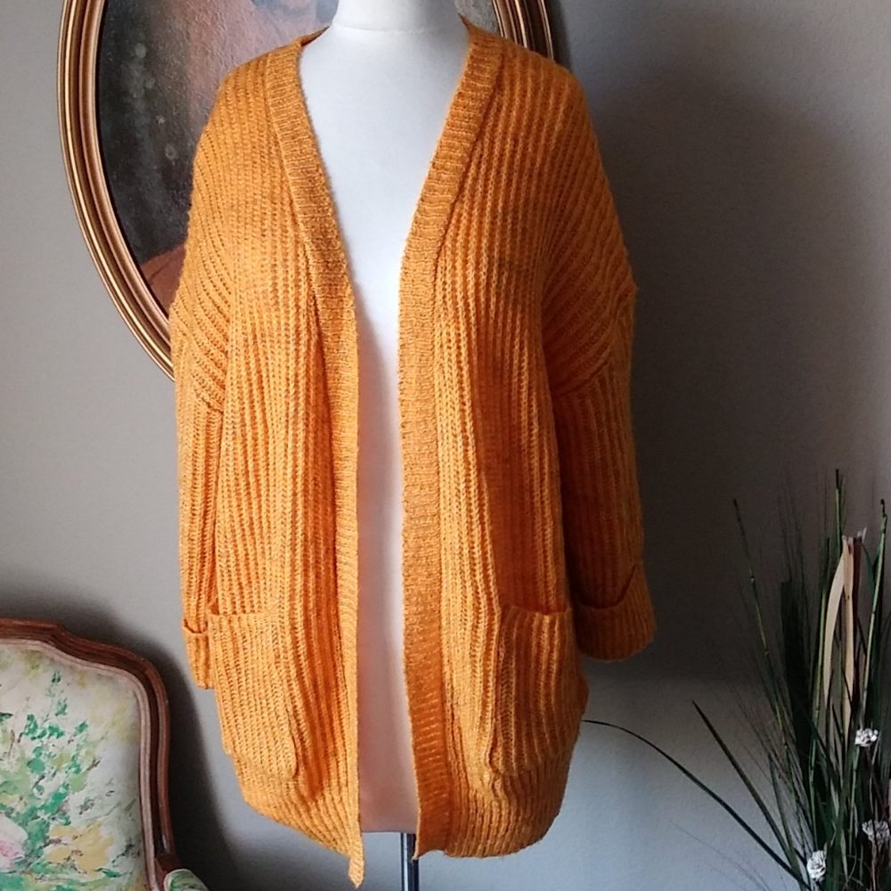 NWT Love At First Find Saffron Cardigan Sweater. M